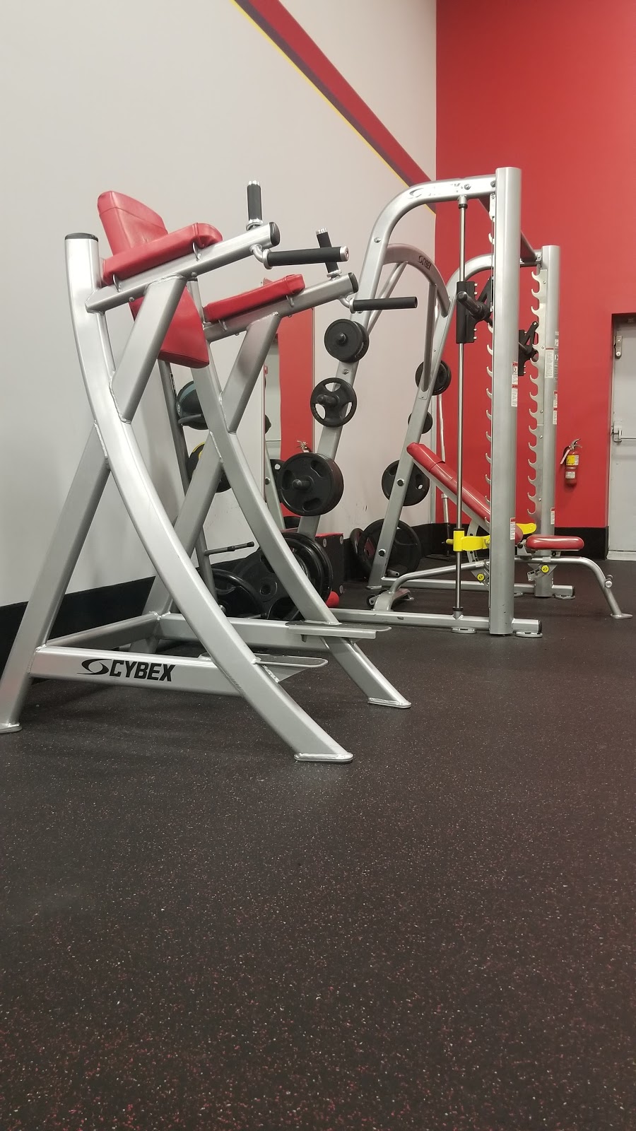 Snap Fitness | 1365 California Ave #3, Brockville, ON K6V 7L9, Canada | Phone: (613) 342-2348