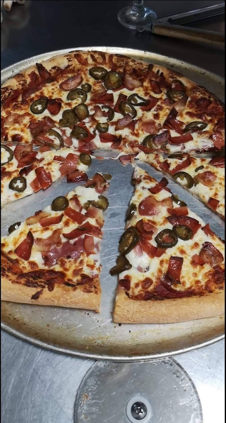 Jans Pizza | 1931 Micmac Rd, Red Bank, NB E9E 1B6, Canada | Phone: (506) 352-3300