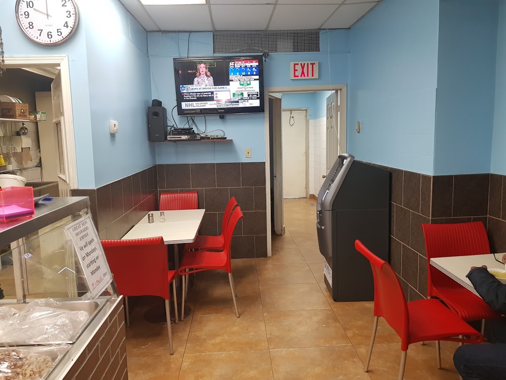 Shawarma Empire | 1823 Lawrence Ave E, Scarborough, ON M1R 2Y3, Canada | Phone: (416) 285-1337