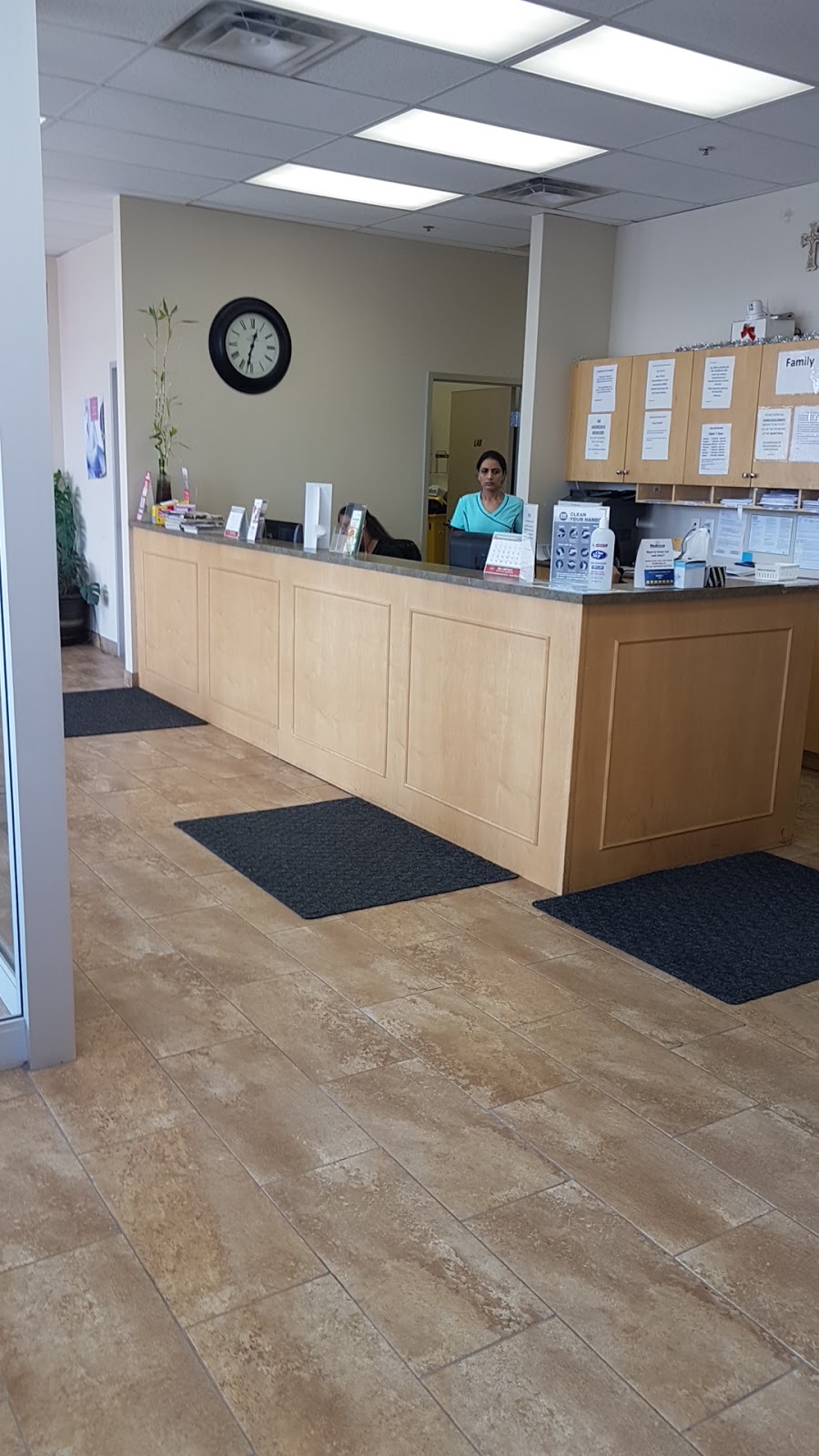 Chinguacousy and Sandalwood Medical Centre | 10671 Chinguacousy Rd #6, Brampton, ON L7A 0N5, Canada | Phone: (905) 840-4343