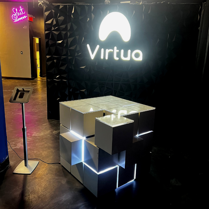 Virtua - Centre de VR (realité virtuelle) | 3000 Boulevard des Laurentides, Laval, QC H7K 3G5, Canada | Phone: (514) 815-9515