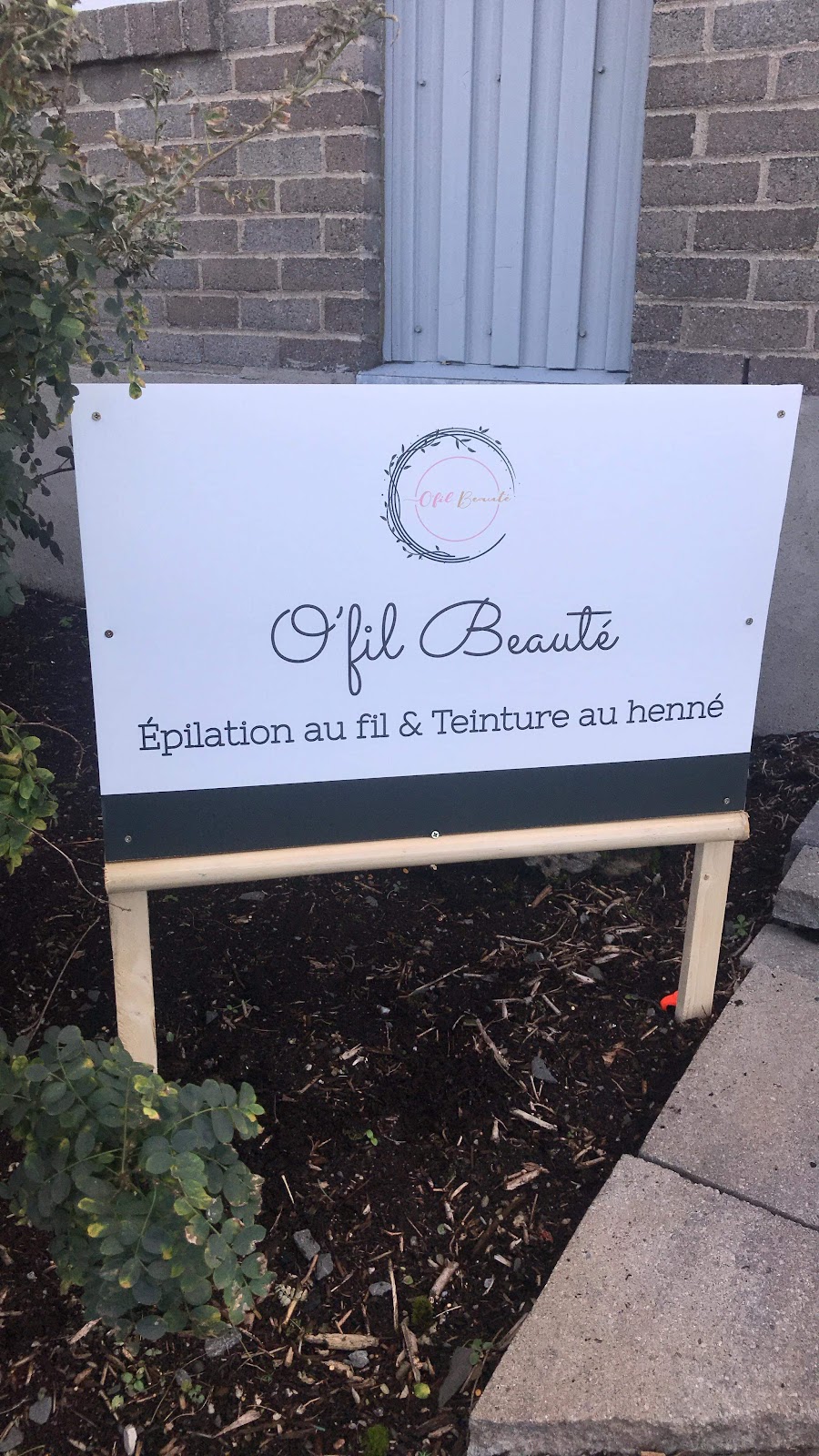 OFil Beauté Inc. | 905 Rue Monseigneur-Bourget, Lévis, QC G6V 0A5, Canada | Phone: (418) 561-2627