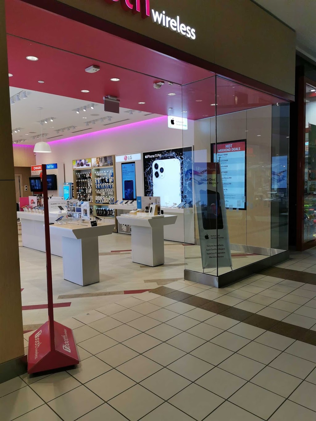 Tbooth wireless | Upper Canada Mall, 17600 Yonge St Unit E17, Newmarket, ON L3Y 4Z1, Canada | Phone: (905) 898-4801