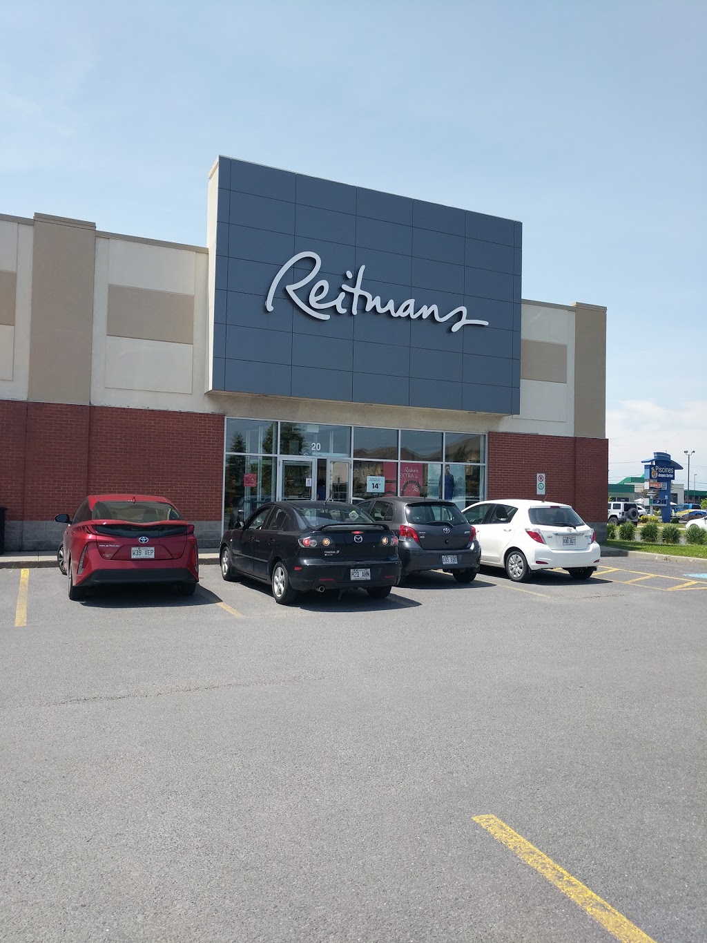 Reitmans | 20 Boulevard Omer-Marcil, Saint-Jean-sur-Richelieu, QC J2W 2X2, Canada | Phone: (450) 349-6437