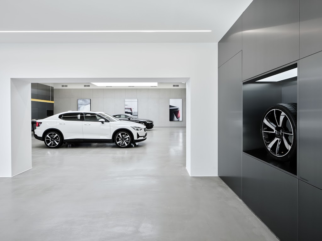 Polestar Montréal | 2350 Bd Chomedey, Laval, QC H7T 2W3, Canada | Phone: (514) 360-2096