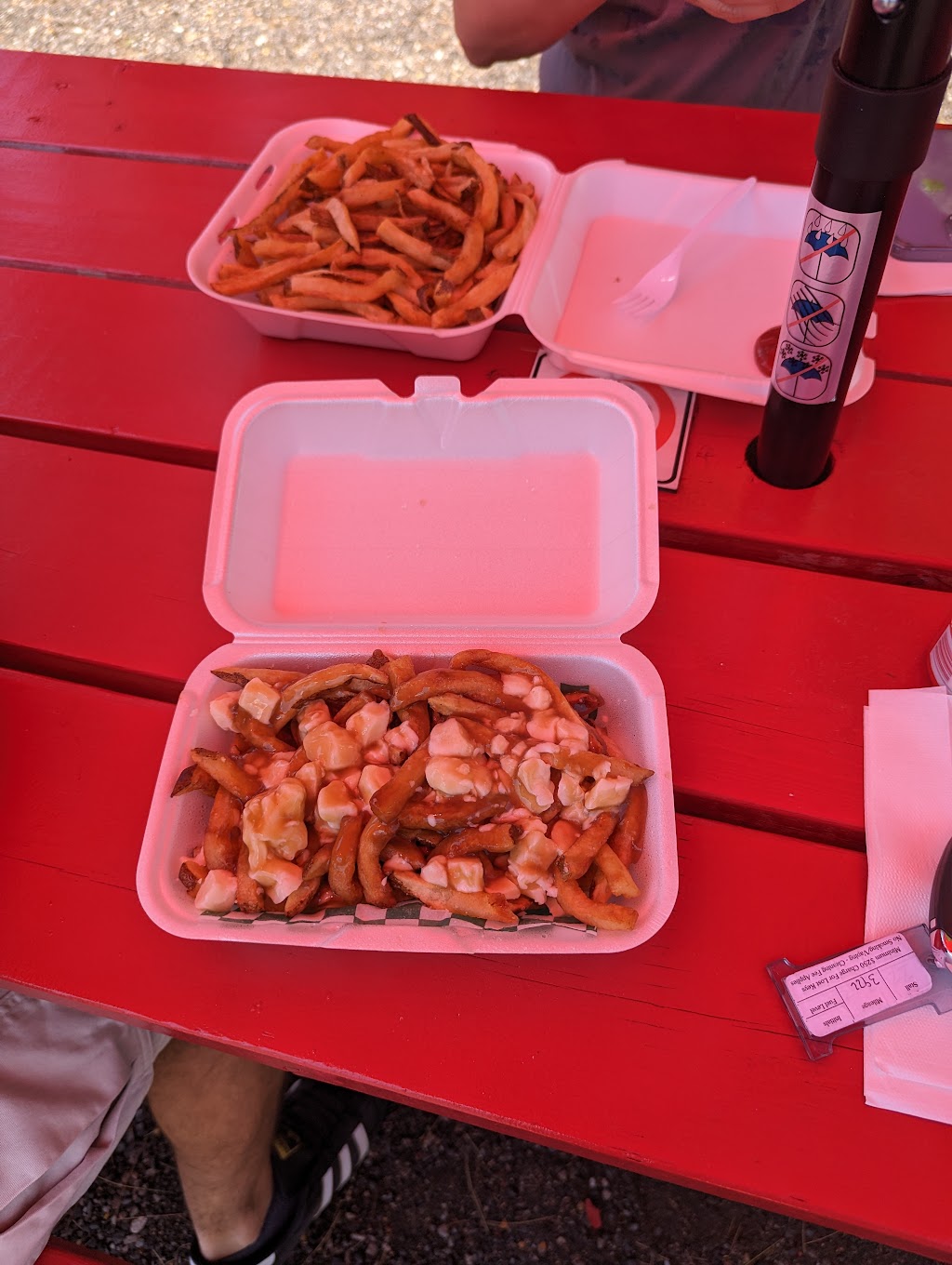 SAM FOOD TRUCK | 33852 ON-17, Deep River, ON K0J 1P0, Canada | Phone: (613) 243-3044