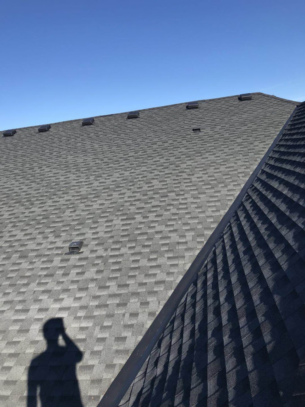 Masstop Roofing Inc. | 78 Belgrave Square, Markham, ON L6C 2T8, Canada | Phone: (647) 869-3228