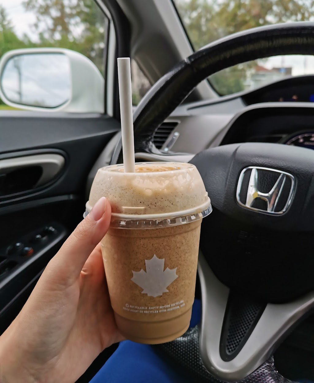 Tim Hortons | 2520 Bd du Curé-Labelle, Laval, QC H7T 1R7, Canada | Phone: (450) 686-2029