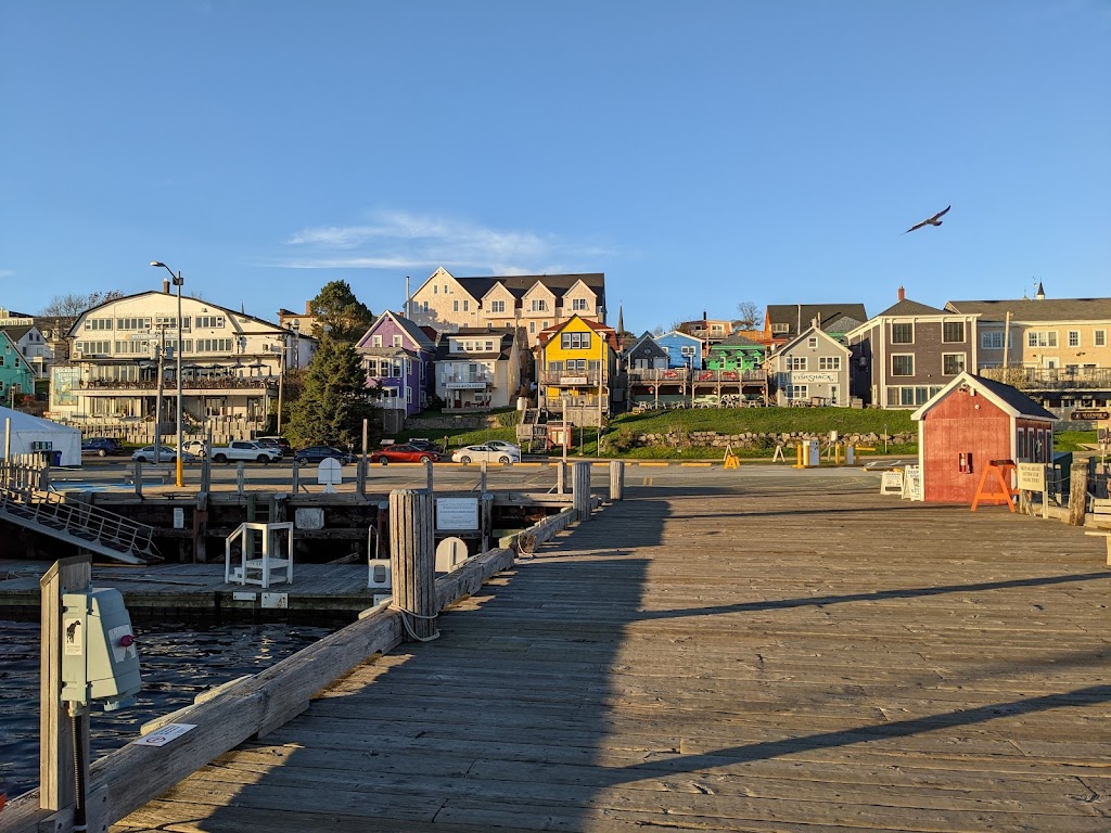 Lunenburg Waterfront | 146 Bluenose Dr, Lunenburg, NS B0J 2C0, Canada | Phone: (902) 521-3012