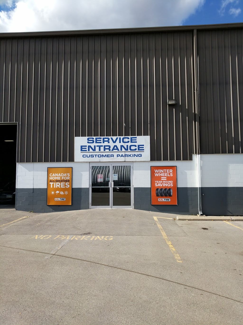 Kal Tire | 696 Arvin Ave, Stoney Creek, ON L8E 5R4, Canada | Phone: (905) 643-2092