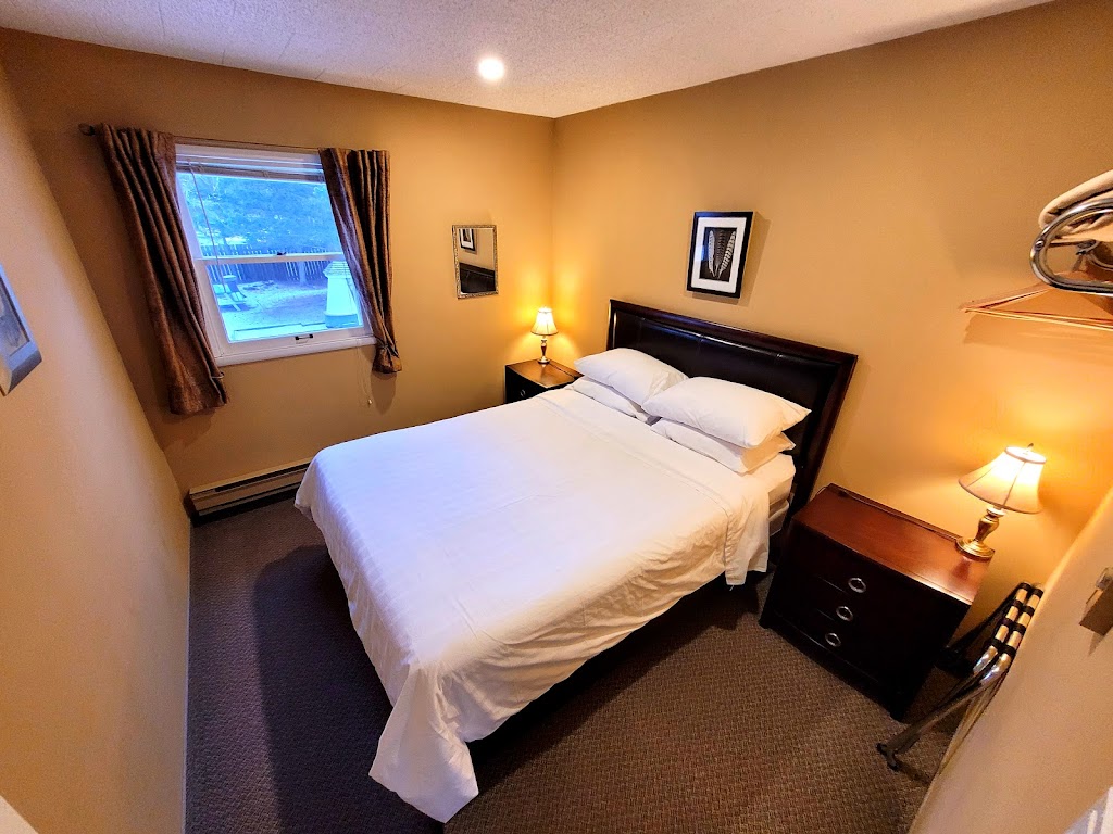 Lido Motel | 4876 McKay St, Radium Hot Springs, BC V0A 1M0, Canada | Phone: (877) 347-9533