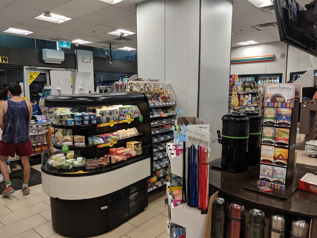 7-Eleven | 1033 Bay St Unit 7, Toronto, ON M5S 3A5, Canada | Phone: (416) 413-9391