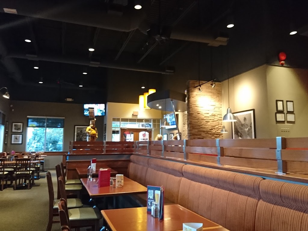 Boston Pizza | 15 Westside Dr, Cochrane, AB T4C 1M1, Canada | Phone: (403) 932-8000