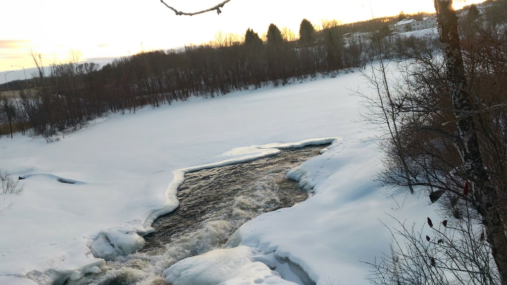 Shawinigan River Linear Park | 2812 Rue Trudel Shawinigan, QC G9N 6T6 Rue Trudel, Shawinigan, QC G9N 6T6, Canada