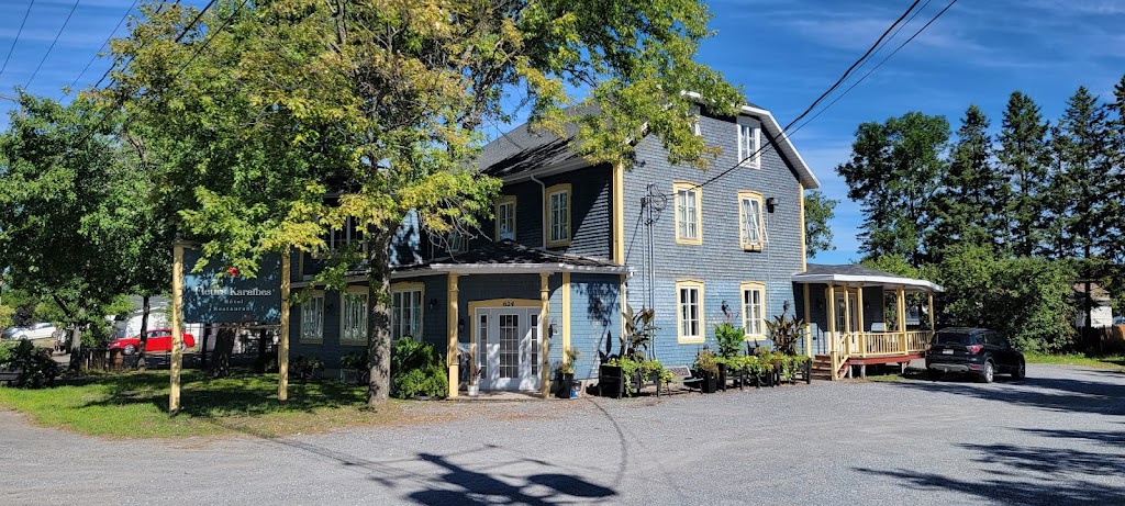 Hôtel Fleurs Karaïbes | 624 QC-289, Saint-Alexandre-de-Kamouraska, QC G0L 2G0, Canada | Phone: (418) 970-0550