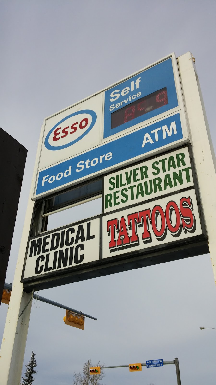 Esso | 1861 Meadowbrook Dr SE, Airdrie, AB T4A 1V2, Canada | Phone: (403) 948-7600