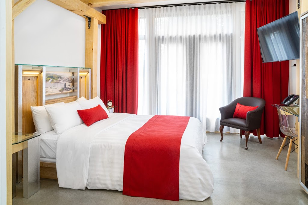 Chalet Le Canotier | Saint-Paulin, QC J0K 3G0, Canada | Phone: (800) 789-5968