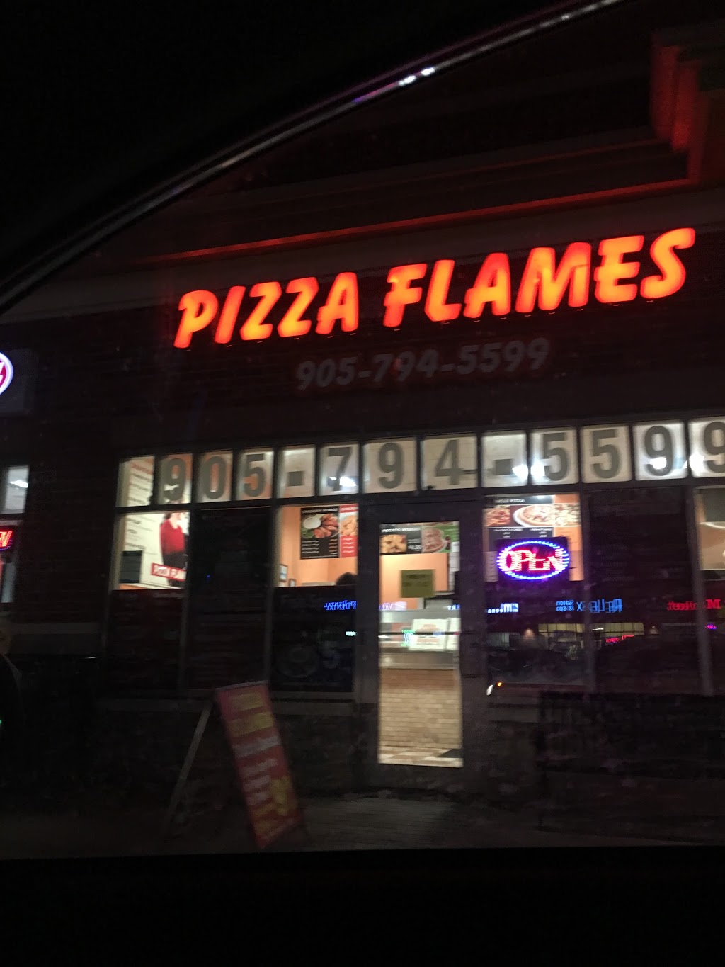 Pizza Flames | 1965 Cottrelle Blvd, Brampton, ON L6P 2Z8, Canada | Phone: (905) 794-5599