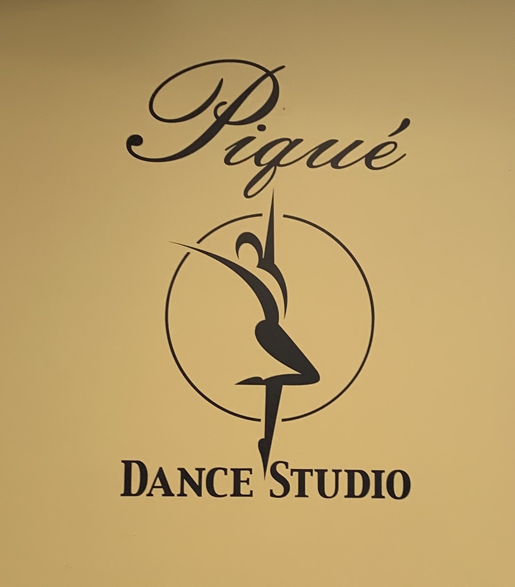Piqué Dance Studio International | 5710 Longshadow St, Manotick, ON K4M 1M2, Canada | Phone: (613) 692-0520