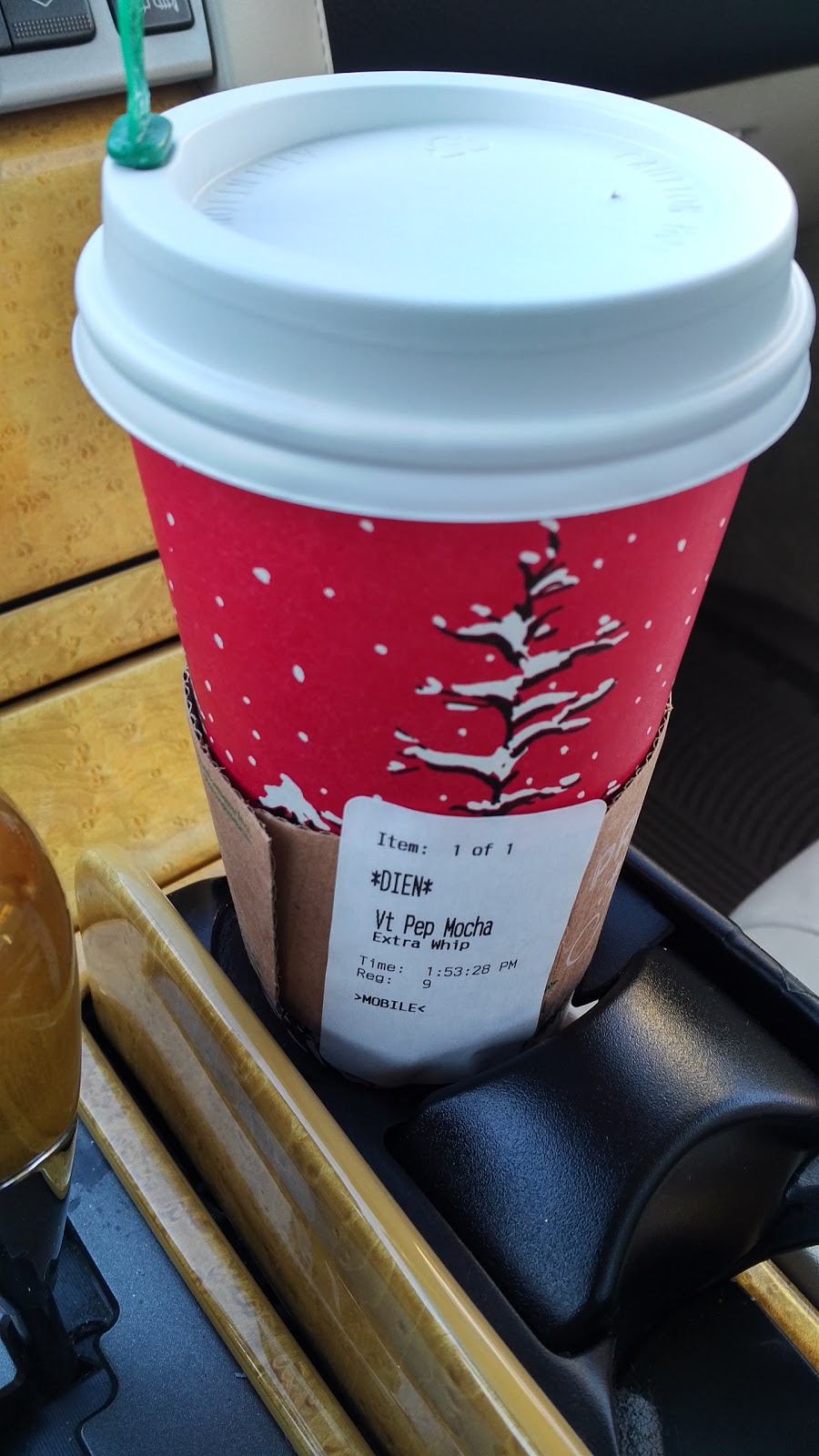 Starbucks | 15976 108 Ave #101, Surrey, BC V4N 5V6, Canada | Phone: (604) 582-6233