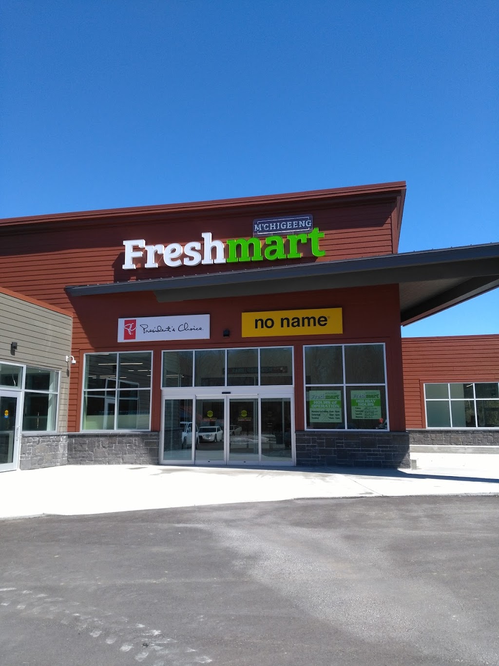 MChigeeng Freshmart | 404 ON-551, MChigeeng, ON P0P 1G0, Canada | Phone: (705) 377-4345