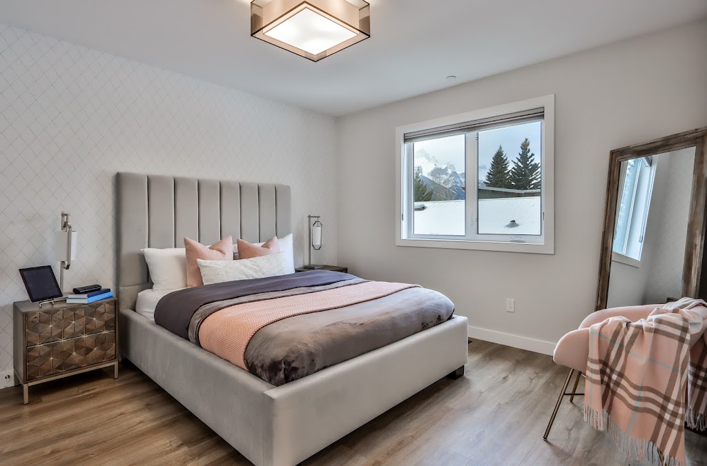 SAMSARA PARQ&ALPINE ESCAPE RESORT BY SSR PROPERTY MANAGEMENT | 1418 2 Ave, Canmore, AB T1W 1M9, Canada | Phone: (604) 399-5559