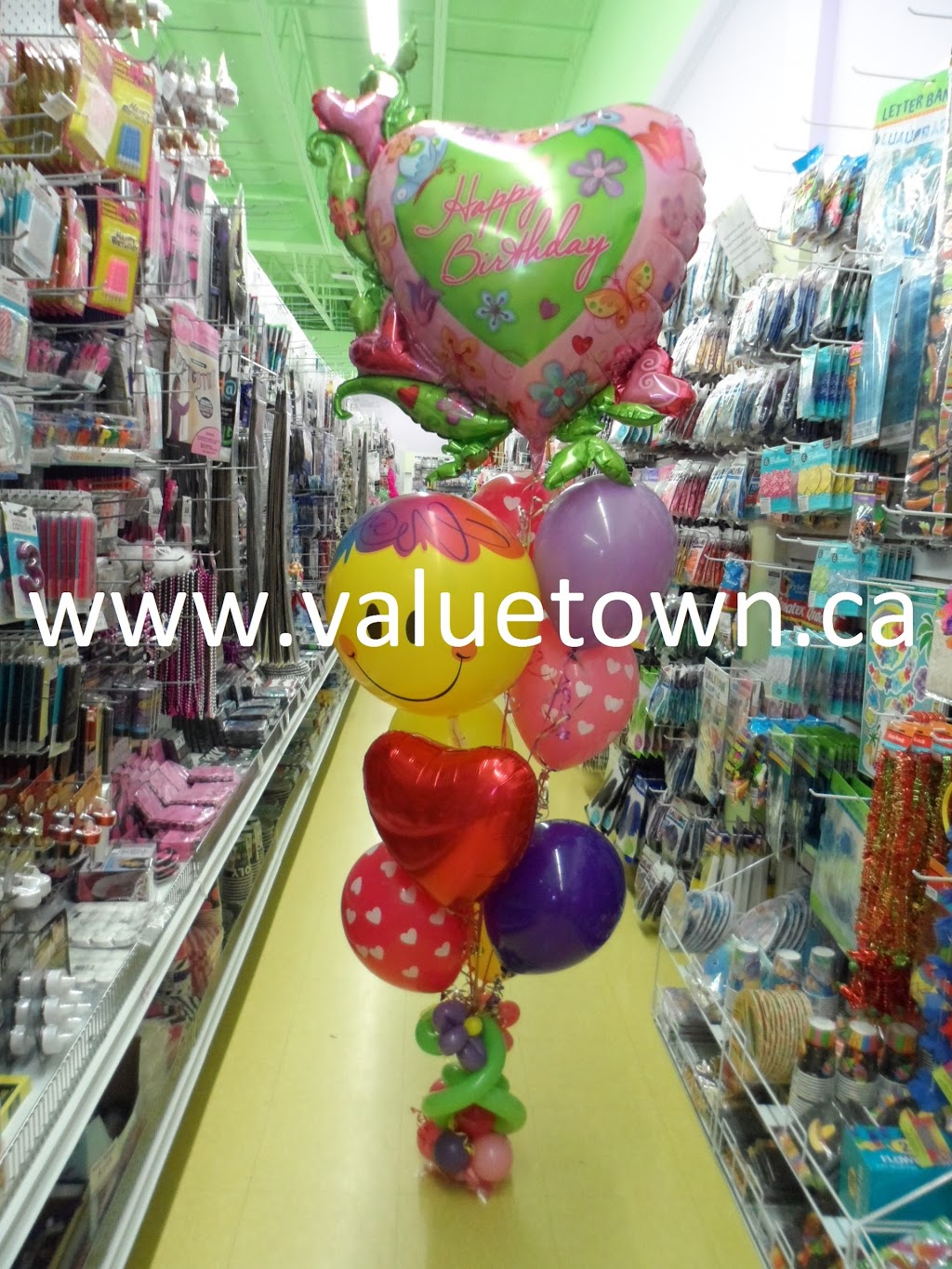 Value Town Party Supplies | 3238 King George Blvd #4, Surrey, BC V4P 1A5, Canada | Phone: (778) 294-8286