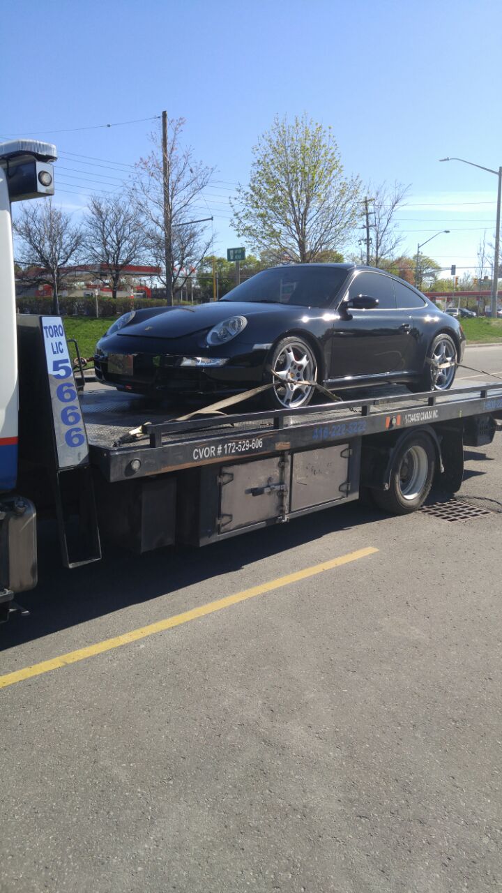 Avenida Towing | 92 Beaverton Rd S, Richmond Hill, ON L4C 2H7, Canada | Phone: (647) 640-1070