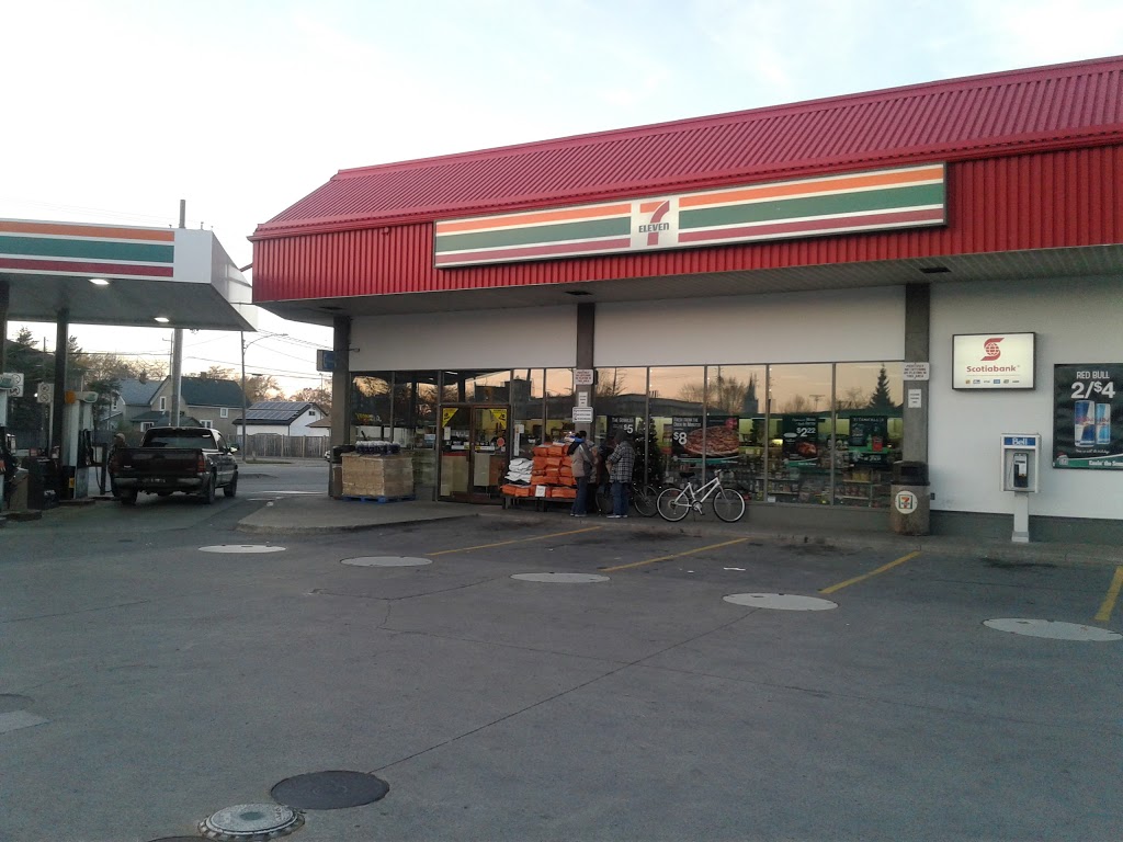 7-Eleven | 111 Clarence St W, Port Colborne, ON L3K 3G2, Canada | Phone: (905) 835-5156