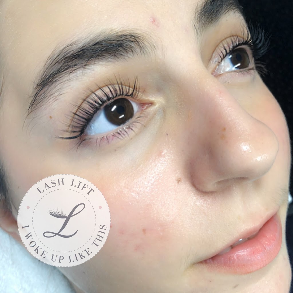 Lash Lift | 17 Cappella Dr, Woodbridge, ON L4H 0N1, Canada | Phone: (647) 528-5888