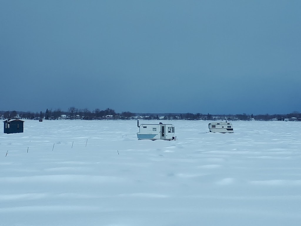 Centre de pêche CR | 1063 Route de Lotbinière, Vaudreuil-Dorion, QC J7V 8P2, Canada | Phone: (450) 424-4171