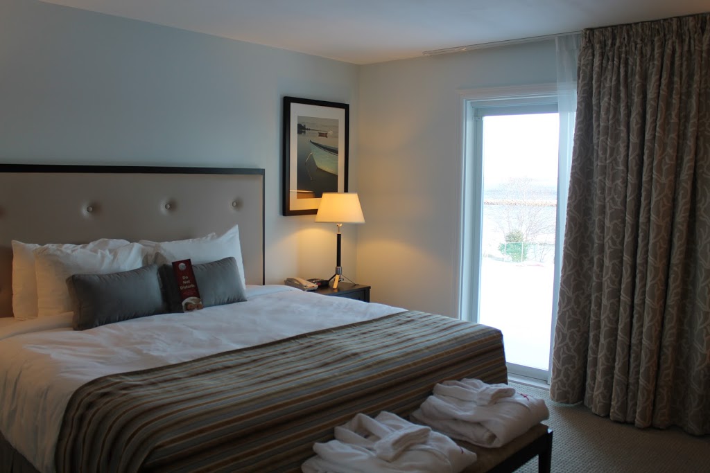 Oak Island Resort & Conference Centre | 36 Treasure Dr, Western Shore, NS B0J 3M0, Canada | Phone: (800) 565-5075