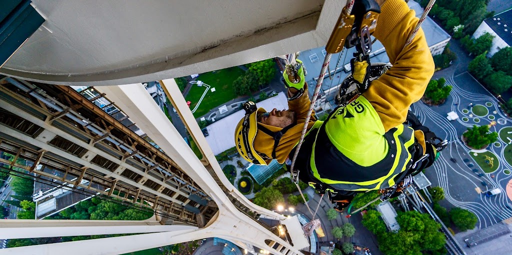 Global Rope Access | 39400 Government Rd, Squamish, BC V8B 0E1, Canada | Phone: (866) 762-5439