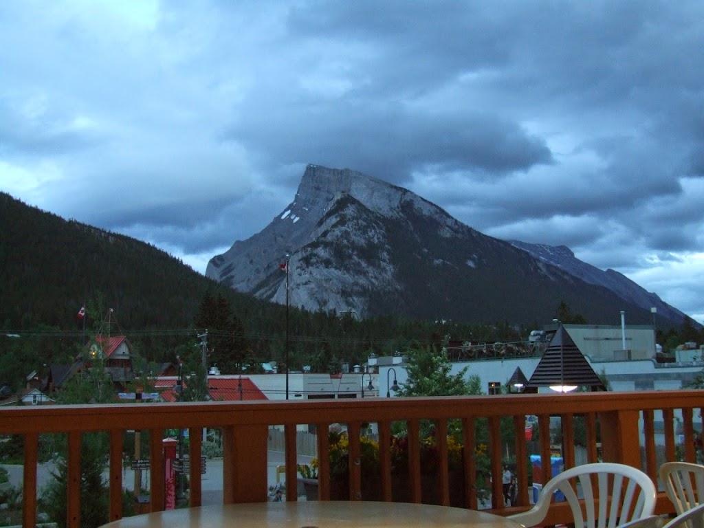 Banff Public Library | 101 Bear St, Banff, AB T1L 1H3, Canada | Phone: (403) 762-2661