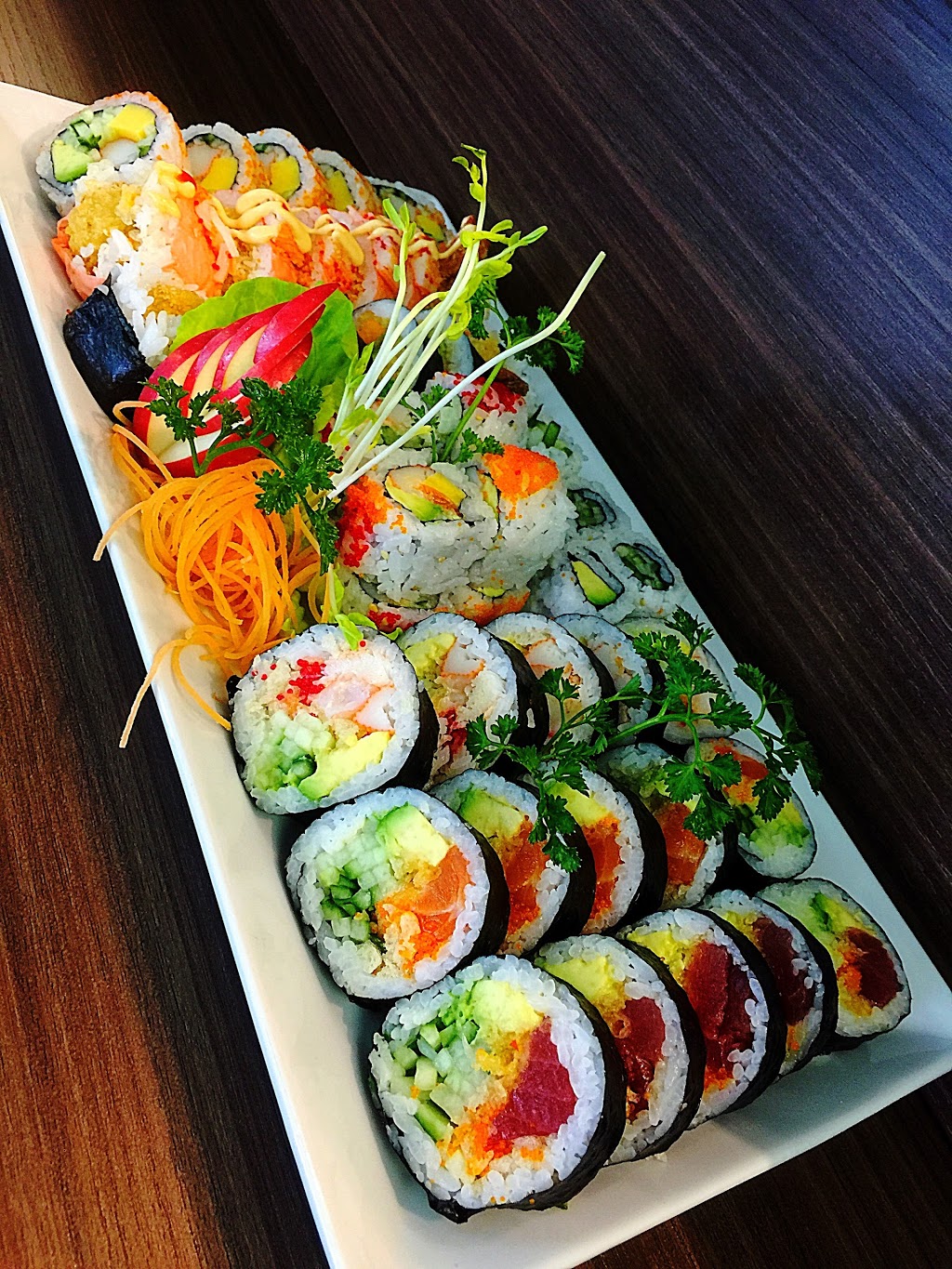 Azumi Sushi | 286 Boulevard Yvon-LHeureux N, Beloeil, QC J3G 5P2, Canada | Phone: (450) 446-8889