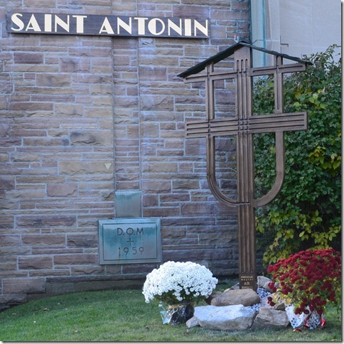 St-Antonin | 5391 Rue Snowdon, Montréal, QC H3X 1Y5, Canada | Phone: (514) 486-5573