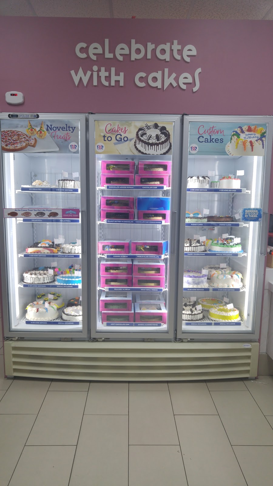 Baskin Robbins | 4099 Erin Mills Pkwy b3, Mississauga, ON L5L 3P9, Canada | Phone: (905) 820-8831