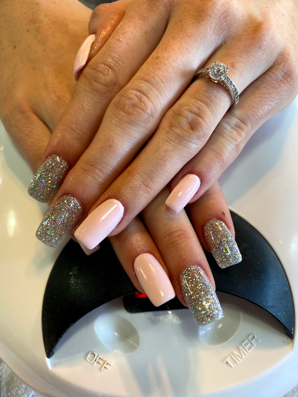 JE Nail & Spa | 462 Steeles Ave E, Milton, ON L9T 3P7, Canada | Phone: (905) 864-9926