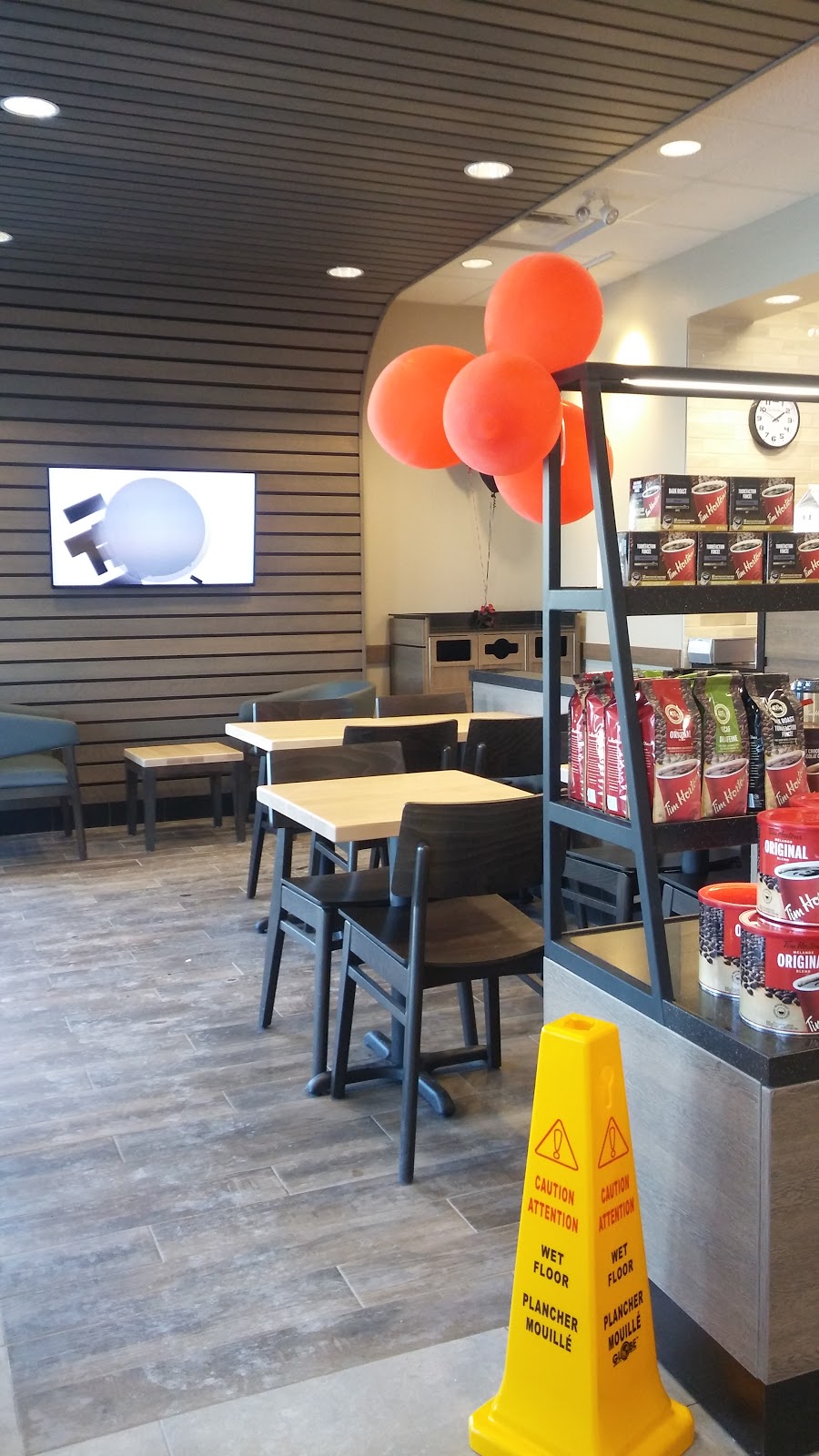 Tim Hortons | 674 Rue Principale, Roxton Pond, QC J0E 1Z0, Canada | Phone: (450) 956-3232