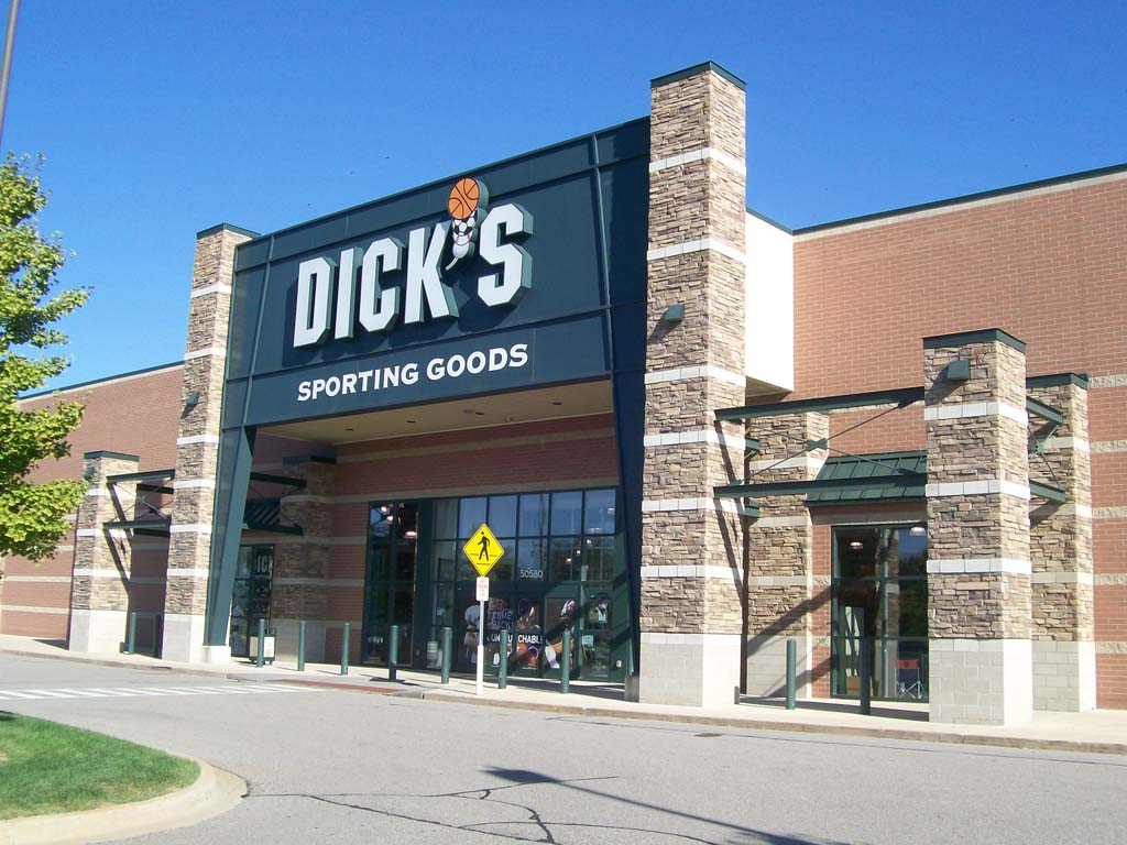 DICKS Sporting Goods | 50580 Waterside Dr, New Baltimore, MI 48051, USA | Phone: (586) 949-0760