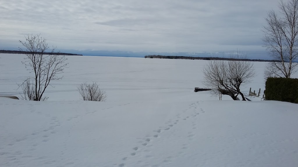 Ferme GGA Montiminy Inc | 522 Rue Édouard Niquet, Péribonka, QC G0W 2G0, Canada | Phone: (418) 374-2929