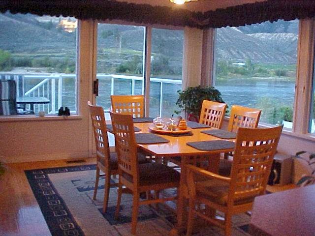 Riverside Bed & Breakfast | 2664 Thompson Dr, Kamloops, BC V2C 4L4, Canada | Phone: (888) 400-1043