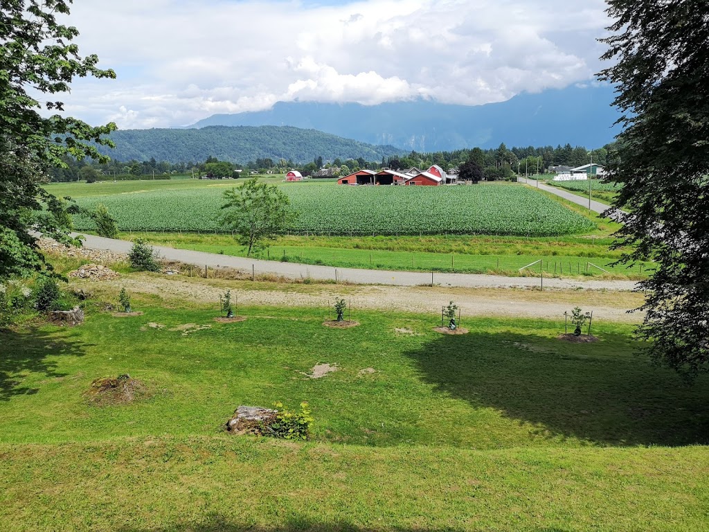 Kent Municipal Cemetery | 5989-5625 Limbert Rd, Agassiz, BC V0M 1A3, Canada | Phone: (604) 796-2235