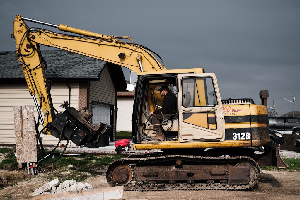 Daco Piling | 65 1 Ave N, Niverville, MB R0A 0A1, Canada | Phone: (204) 392-5122