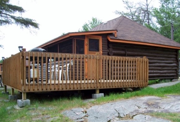 Silvry Moon Lodge | Silvry Moon Rd, Noëlville, ON P0M 2N0, Canada | Phone: (705) 857-2633