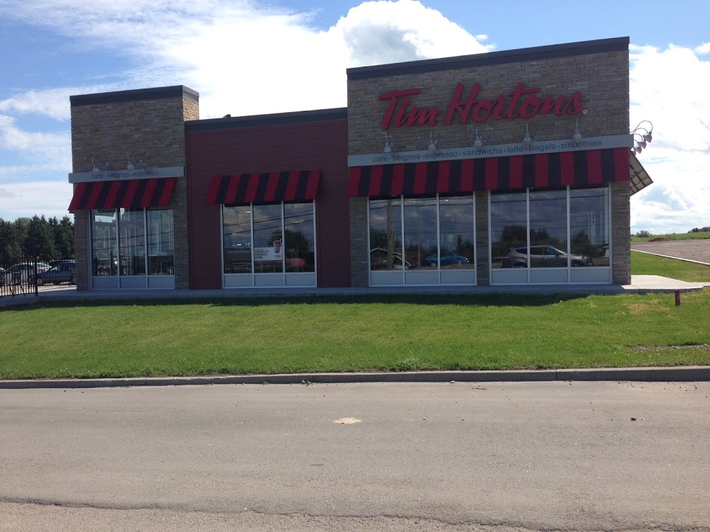 Tim Hortons | 7 Rue des Érables, Métabetchouan-Lac-à-la-Croix, QC G8G 1P9, Canada | Phone: (418) 349-8956