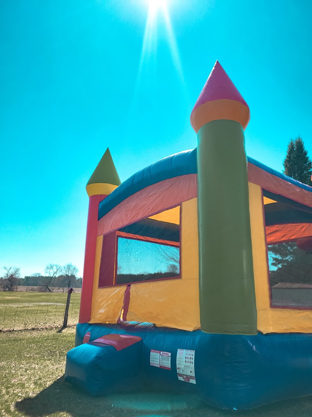 Always Bouncin Rentals | 642 Concession 8, Havelock, ON K0L 1Z0, Canada | Phone: (705) 772-7651