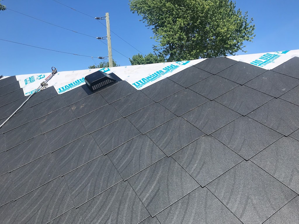 Full House Roofing LTD | 3922 4th Concession Rd, Gananoque, ON K7G 2V5, Canada | Phone: (613) 929-9549