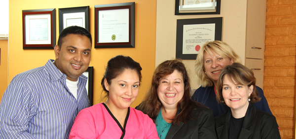 East York Dental Centre | 957 Coxwell Ave, East York, ON M4C 3G4, Canada | Phone: (416) 422-1500