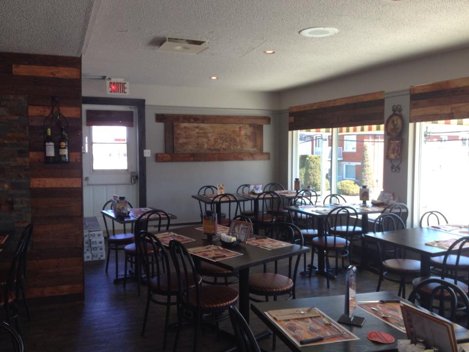 Stratos Pizzeria | 2475 105e Avenue, Shawinigan-Sud, QC G9P 1P5, Canada | Phone: (819) 537-6666